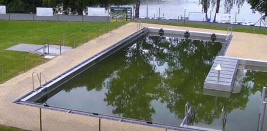 pozlovice koupaliště duha