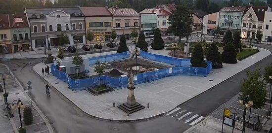 rožnov pod radhoštěm náměstí